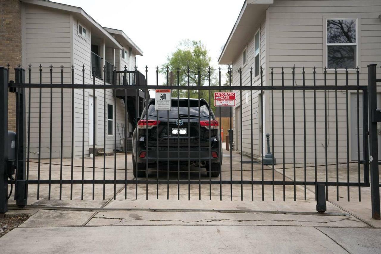 East Downtown Micro-Luxe Container Living Pod #10 Apartment Houston Exterior photo